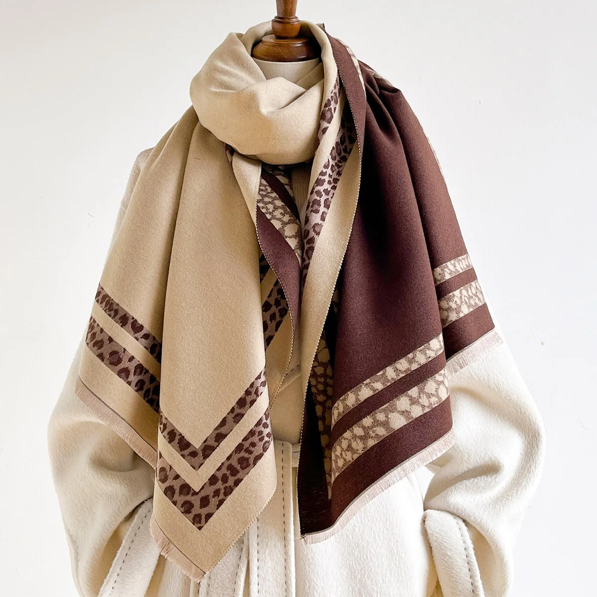 Zimowy, dwustronny, ciepły, du – Cashmere Scarf recenzja i cena