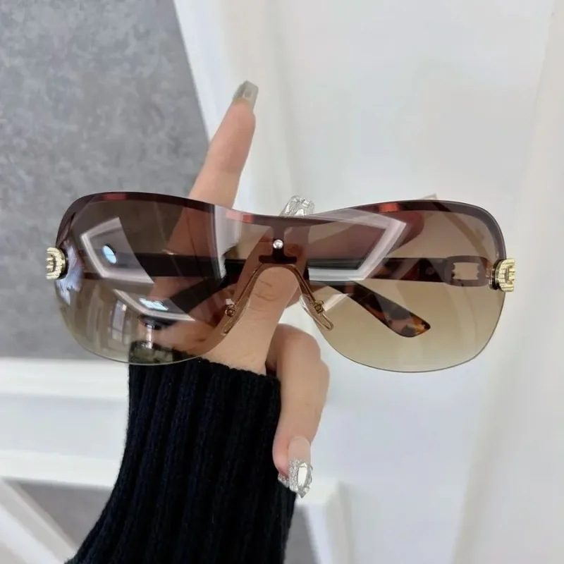 Codzienne okulary przeciwsłone – Designer Sunglasses recenzja i cena