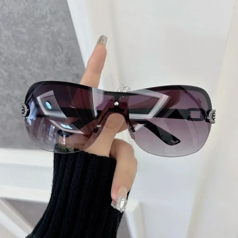 Codzienne okulary przeciwsłone – Designer Sunglasses recenzja i cena