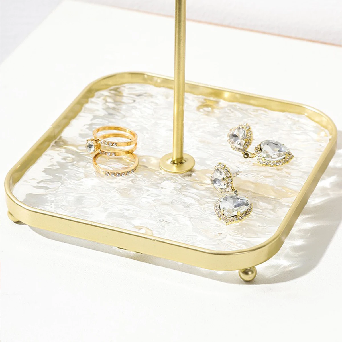 Stojak na biżuterię w kształci – Gold Plated Jewelry recenzja i cena