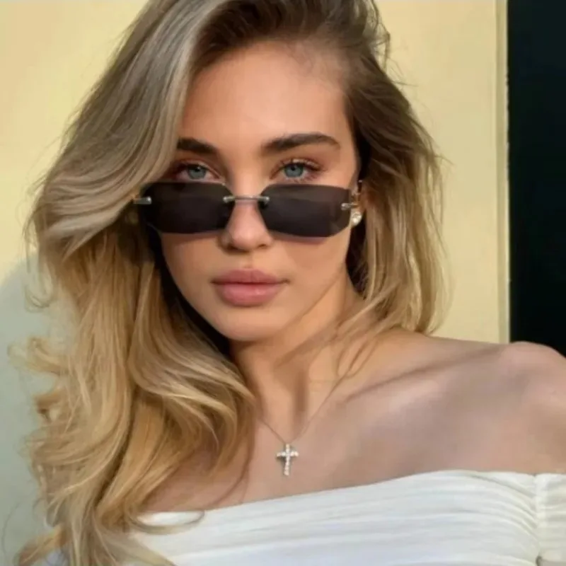 Modne okulary przeciwsłoneczne – Designer Sunglasses recenzja i cena