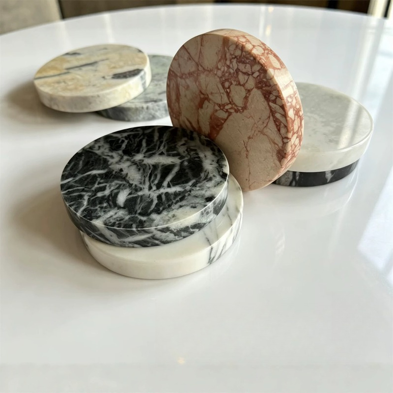 Zestaw podkładek pod napoje z  – Marble Coaster Set recenzja i cena